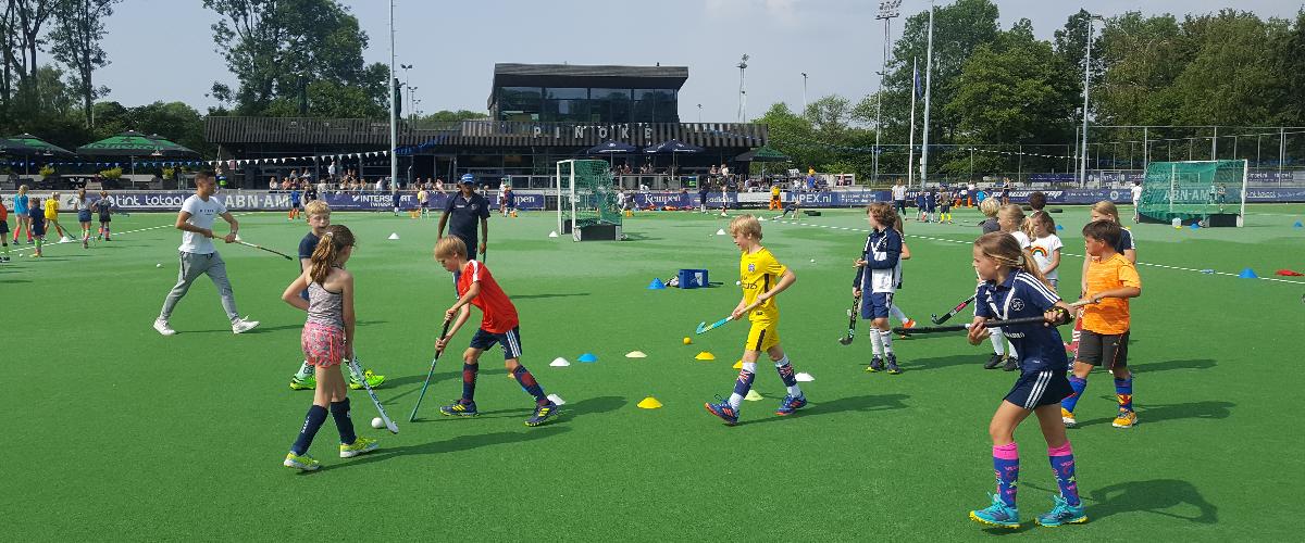 1e HockeyTrainersDag bij Pinoké: “Jeugd en de Toekomst” (nieuwe datum volgt binnenkort!)