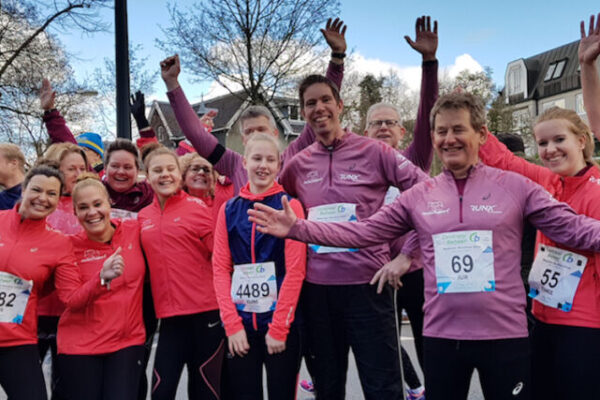 Acht van Apeldoorn: “Je gaat sneller als je lacht”